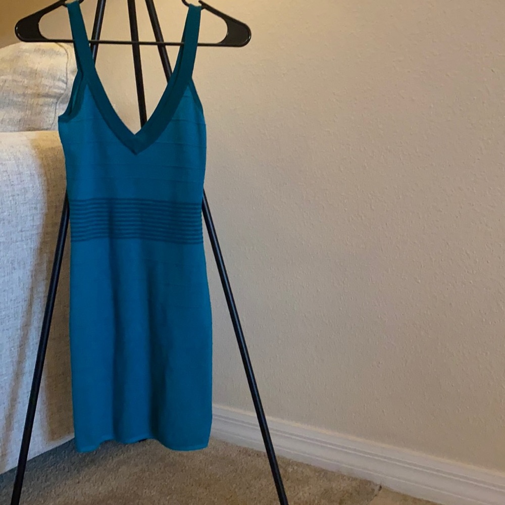 Dress by guess